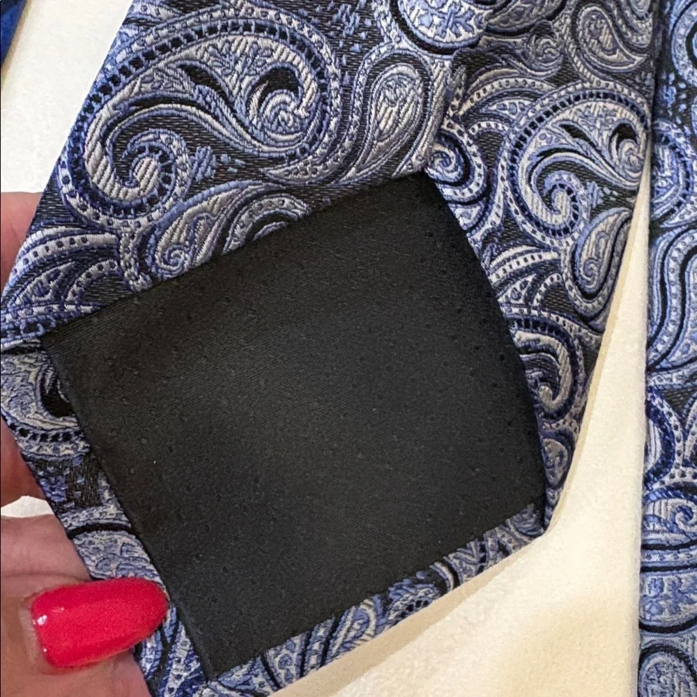 Men’s silk ties bundle of 3 Blue black Patterned career formal paisley geometric